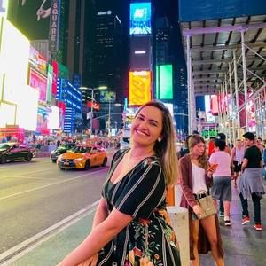 Meet your Posher, Natália